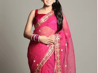 PriyaArmani porn nude